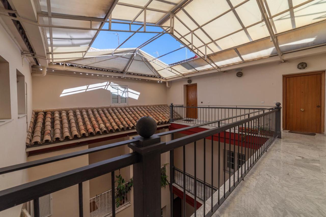 Alohamundi Martinez Montanes Apartman Sevilla Kültér fotó